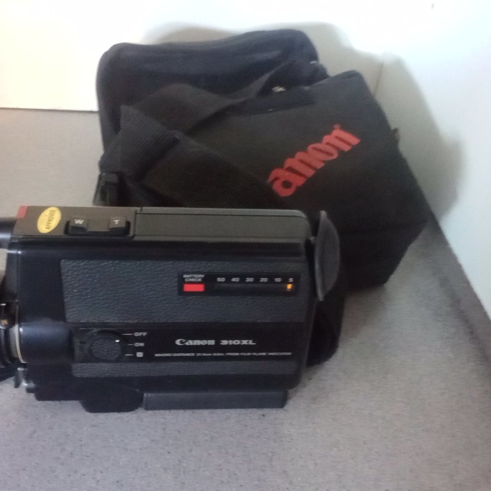 Canon 310 xl lens movie camera